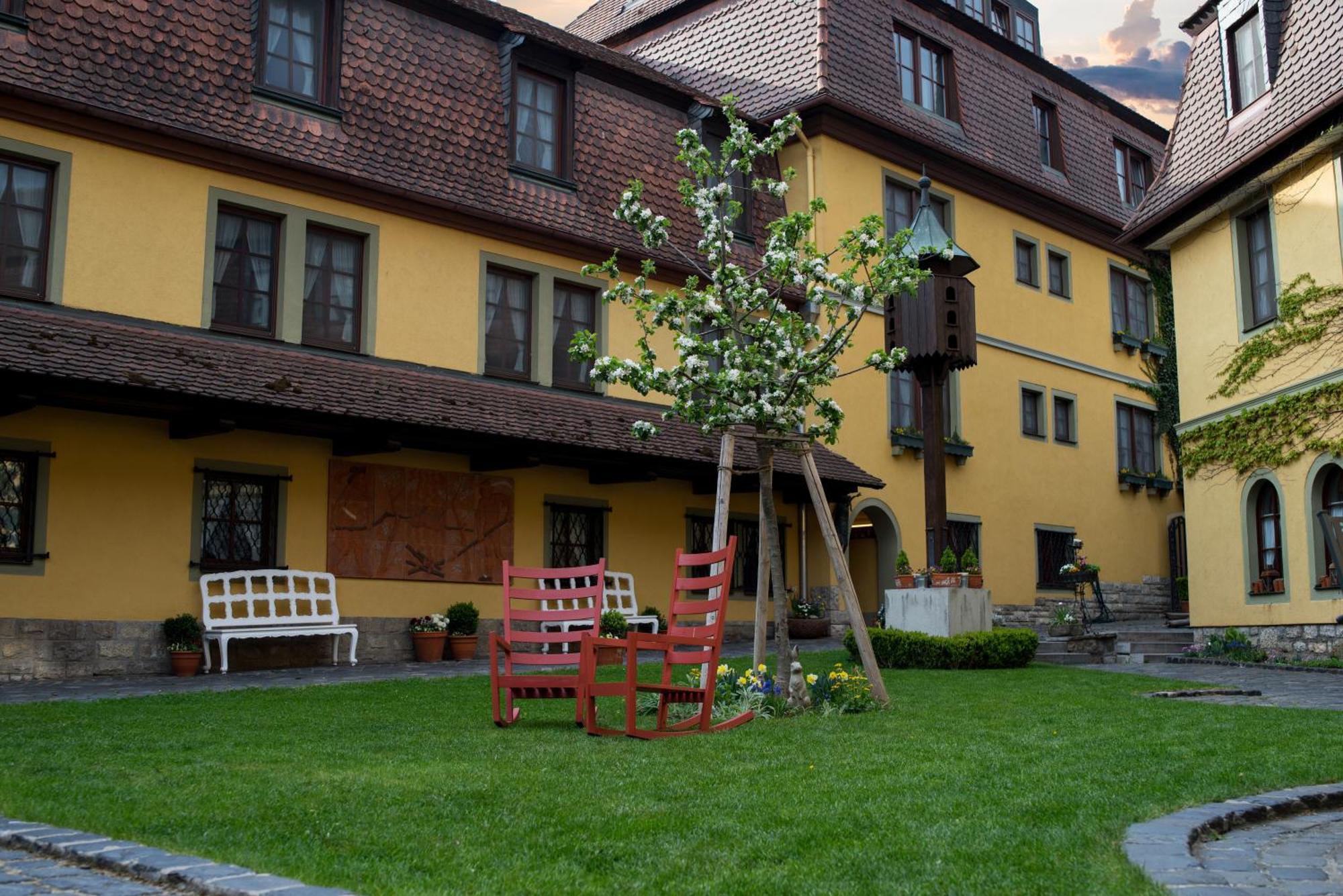 Hotel Leicht Biebelried Dış mekan fotoğraf