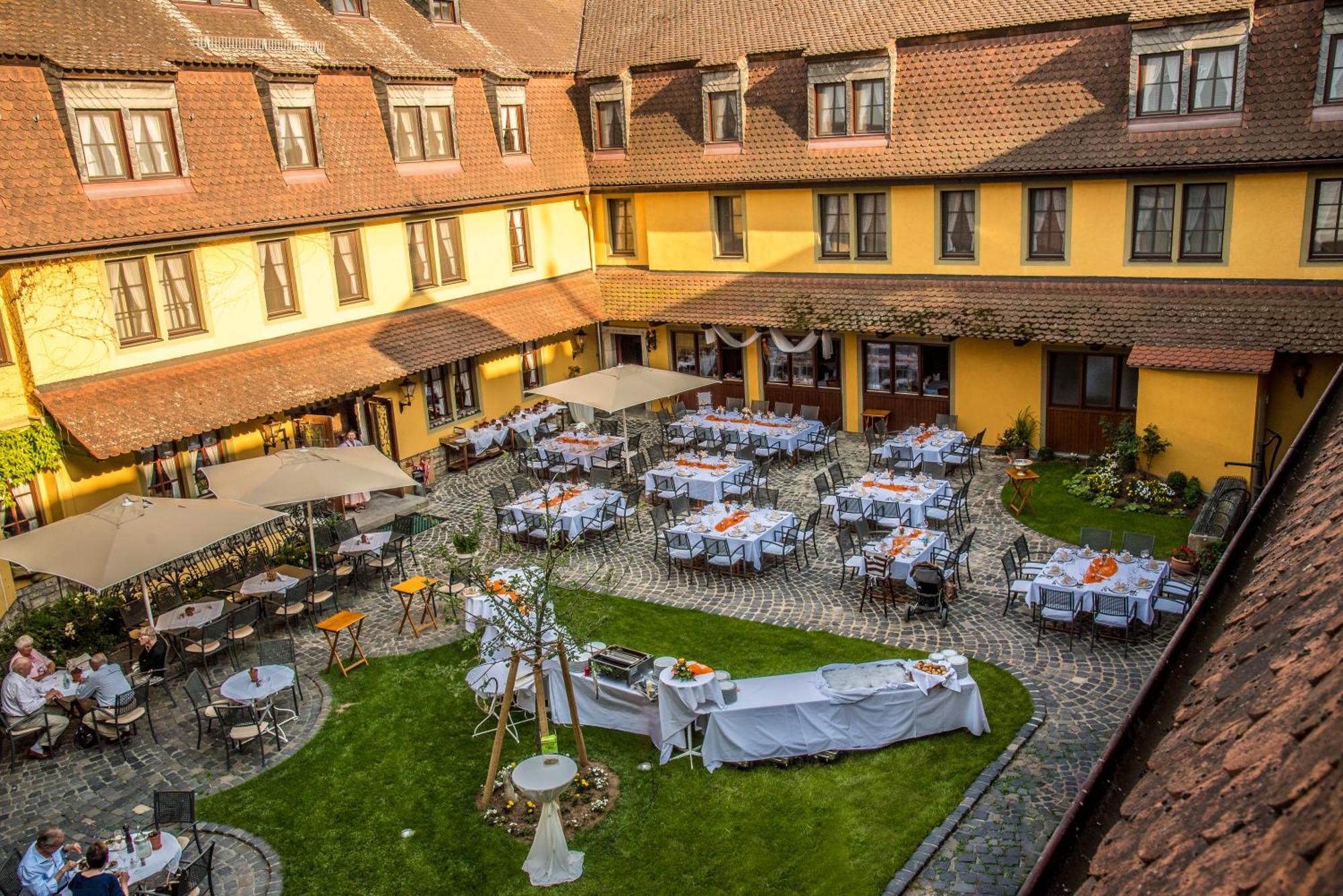 Hotel Leicht Biebelried Dış mekan fotoğraf