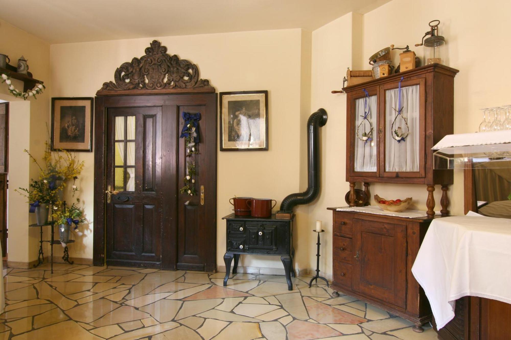 Hotel Leicht Biebelried Dış mekan fotoğraf